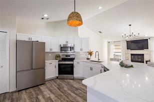 6305 Forrestal Dr - Photo 18