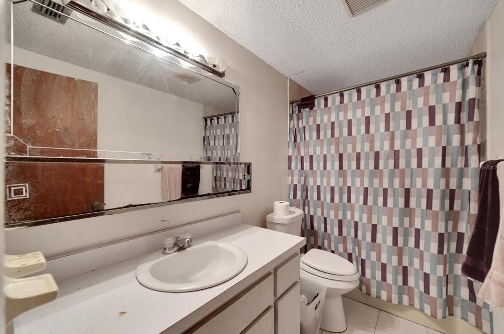 3807 Norfolk St, Tampa FL 33610-1131 exterior