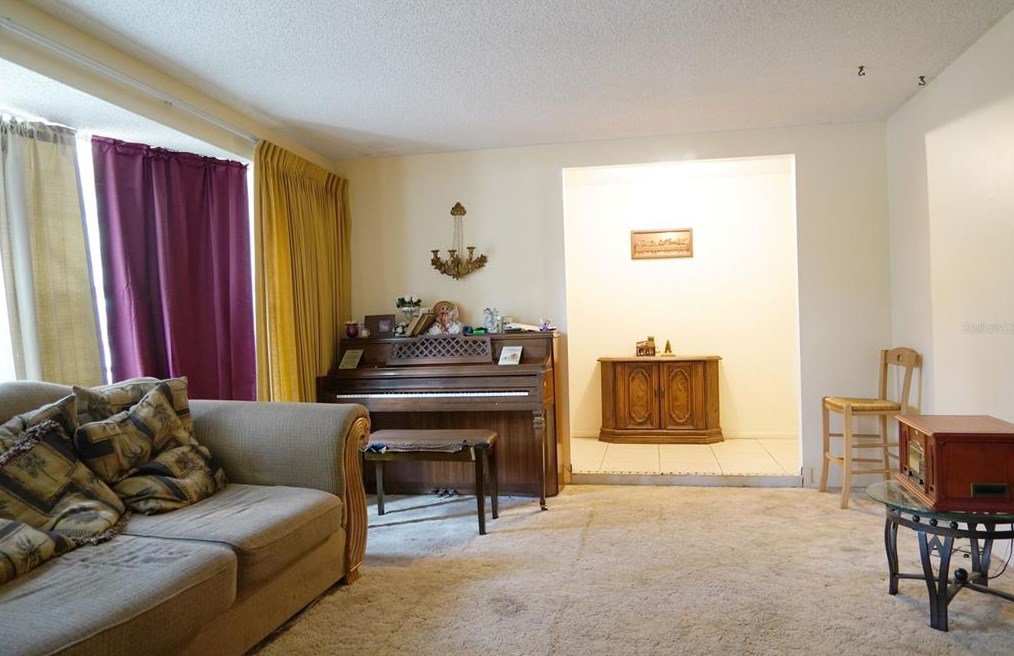 3807 Norfolk St, Tampa FL 33610-1131 exterior