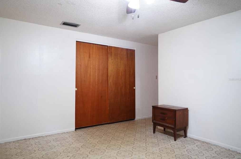 3807 Norfolk St, Tampa FL 33610-1131 exterior