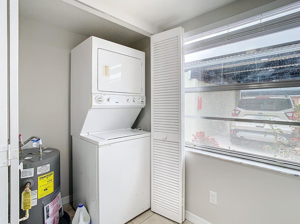 9612 Midiron Ct, New Port Richey FL  34655-1964 exterior