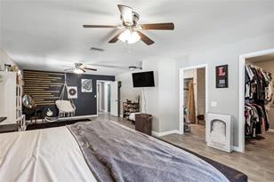 1145 Fleming Ave - Photo 16