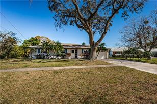 4703 Bay Crest Dr - Photo 6