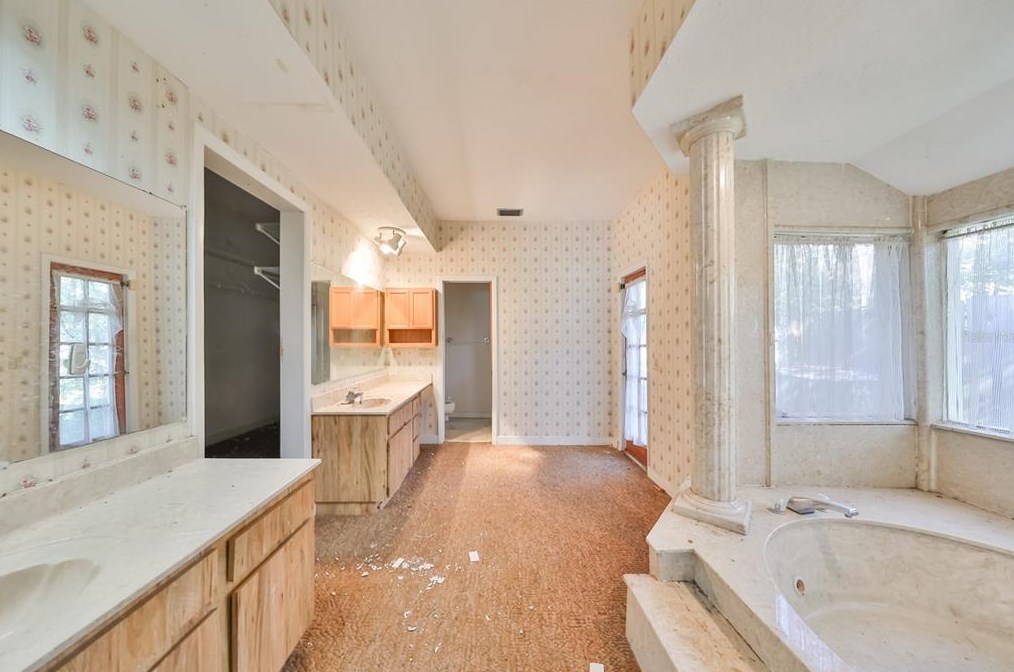 11312 Donneymoor Dr, Riverview FL  33569-6402 exterior