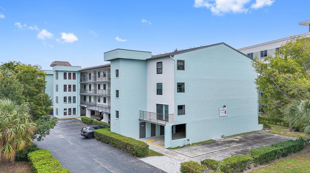 2651 Michael Pl #304, Dunedin, FL 34698