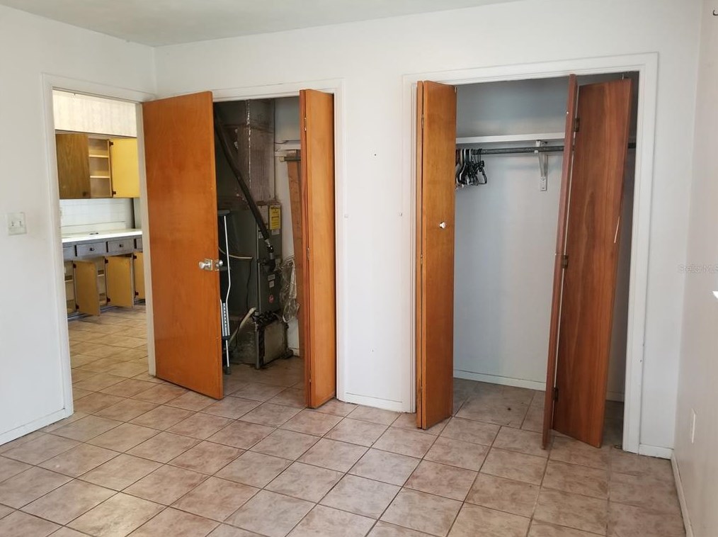 3502 12th St, Tampa FL 33605-1016 exterior