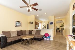 1009 Windton Oak Dr - Photo 12