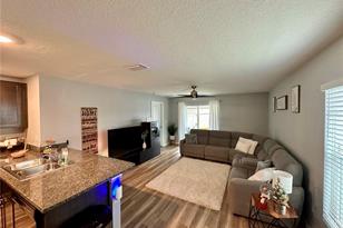 7855 Davie Ray Dr, Zephyrhills, FL 33540 - Photo 8