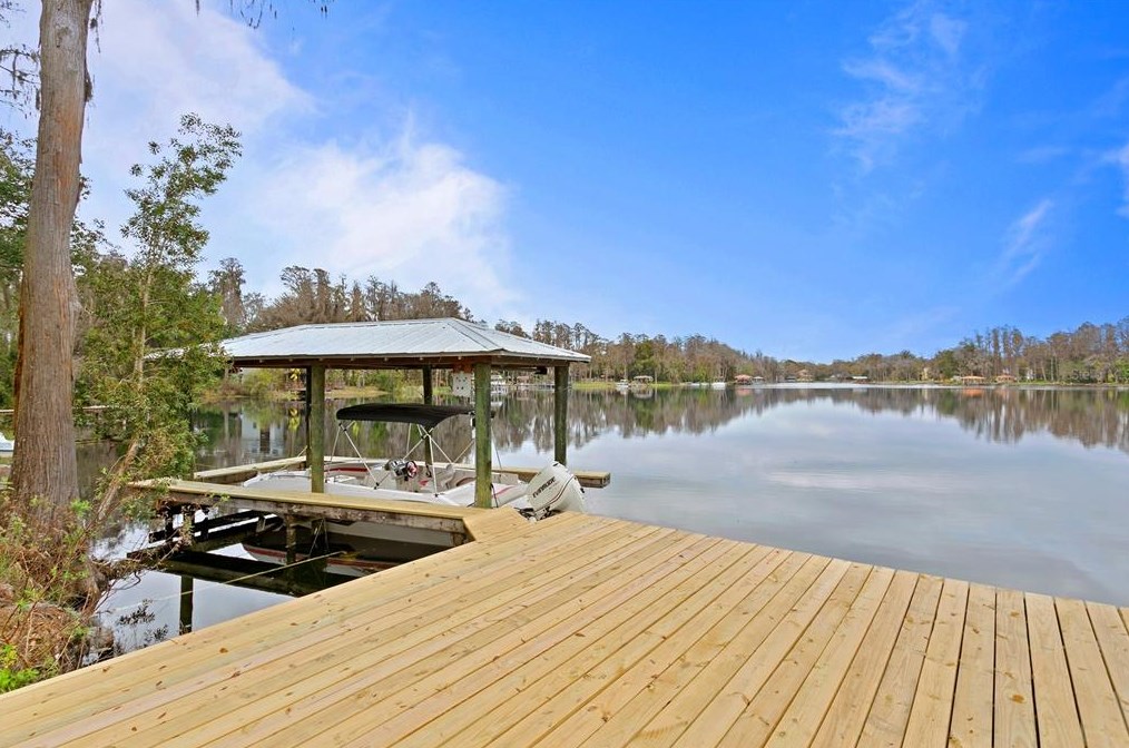 8535 Old Country Rd, Odessa FL  33556-4227 exterior