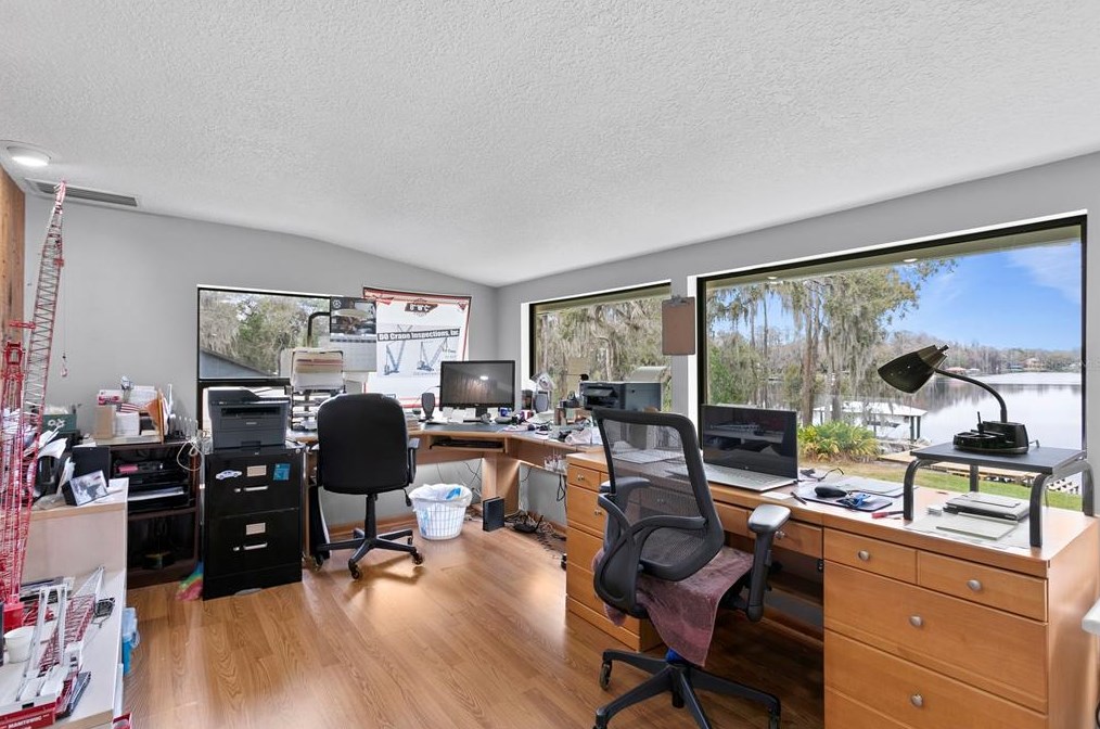 8535 Old Country Rd, Odessa FL  33556-4227 exterior