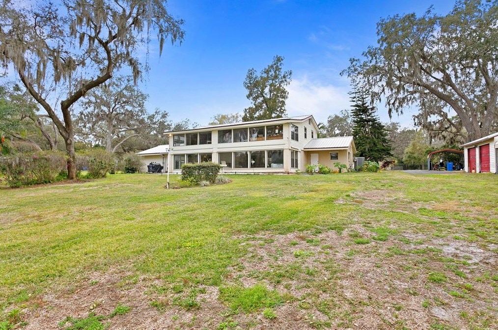 8535 Old Country Rd, Odessa FL  33556-4227 exterior