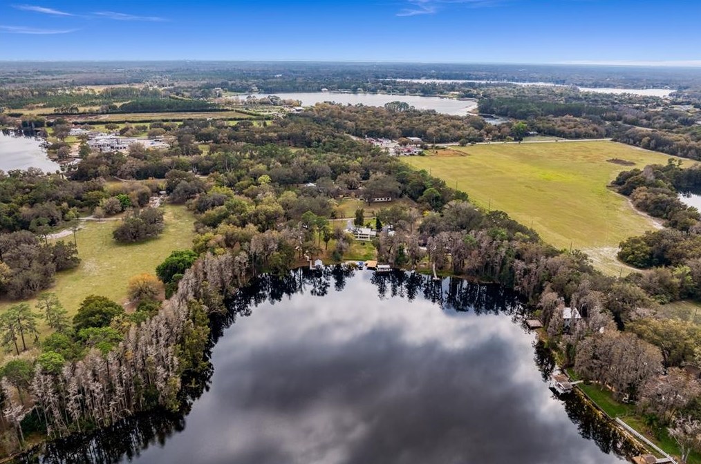 8535 Old Country Rd, Odessa FL  33556-4227 exterior