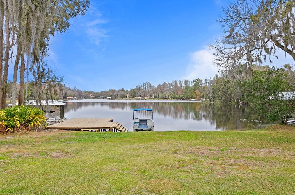 8535 Old Country Rd, Odessa FL  33556-4227 exterior