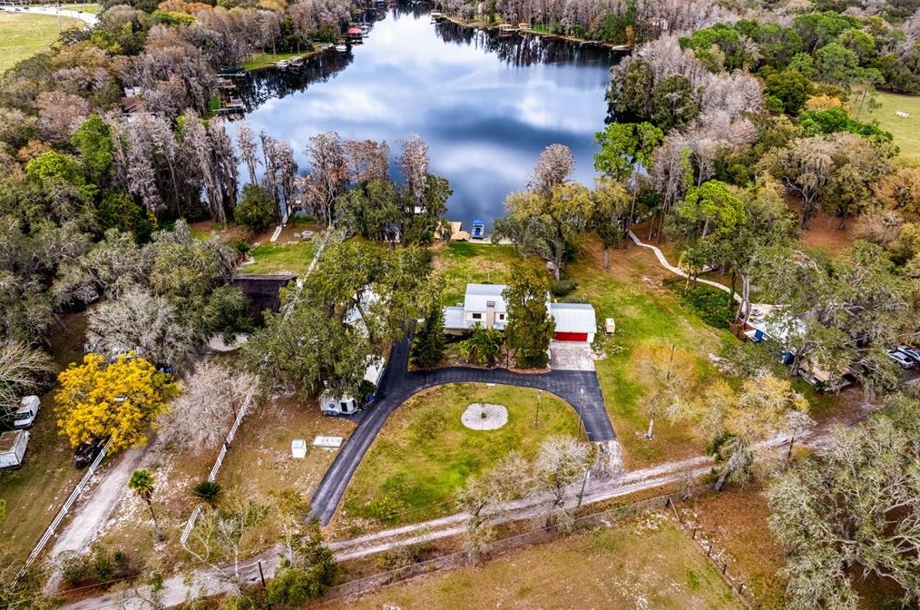 8535 Old Country Rd, Odessa FL  33556-4227 exterior