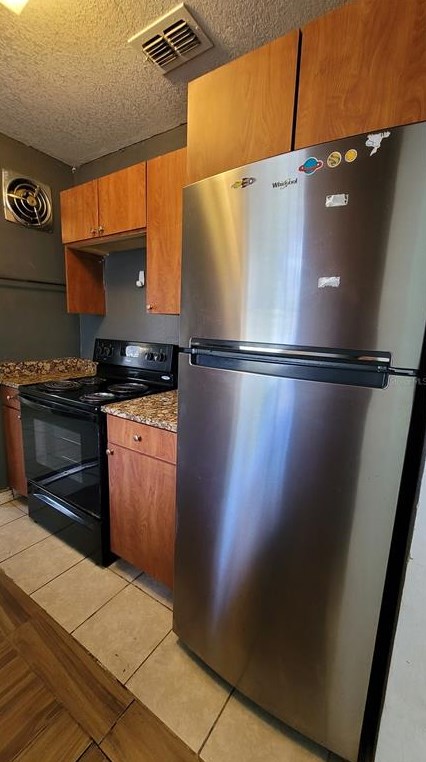 5303 6th St, Zephyrhills FL  33542-4004 exterior