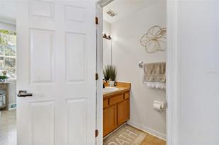 2035 Fiesta Ridge Ct, Tampa FL  33604-7702 exterior