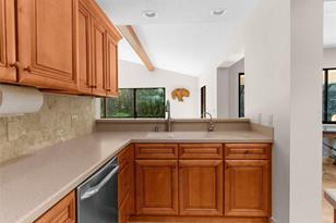 6017 Pratt St - Photo 12