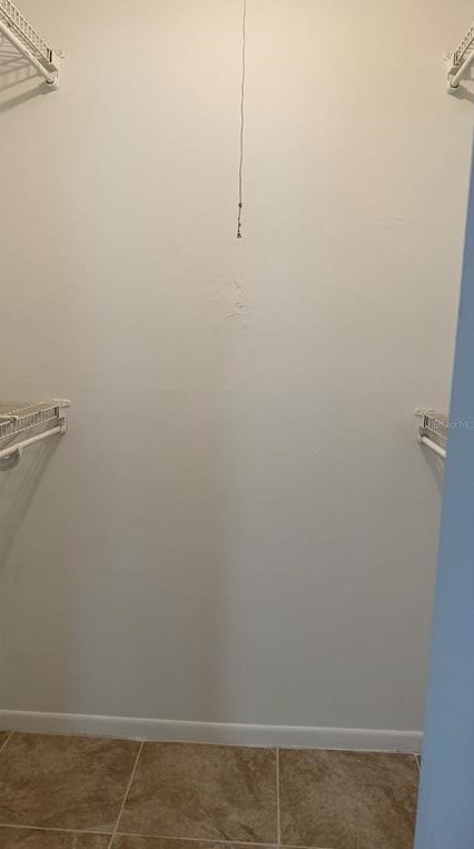 527 Lincoln Ave, Tampa FL 33609-4900 exterior