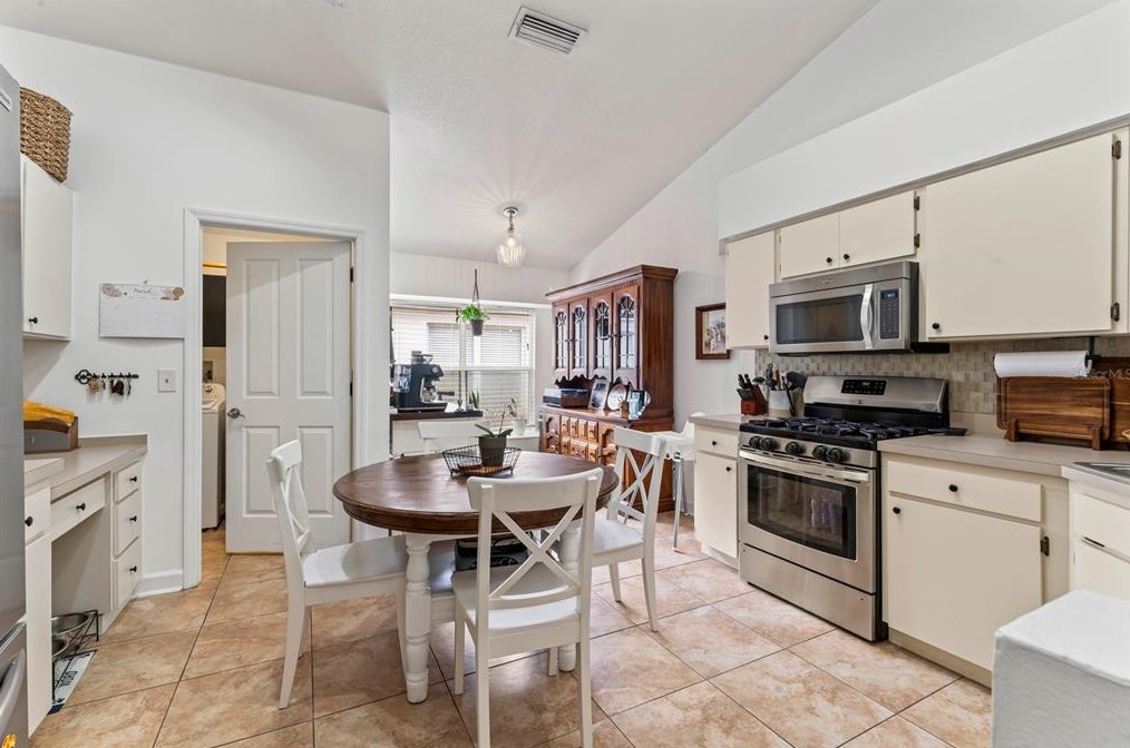 1111 Crimson Clover Ln, Zephyrhills FL  33543-6592 exterior