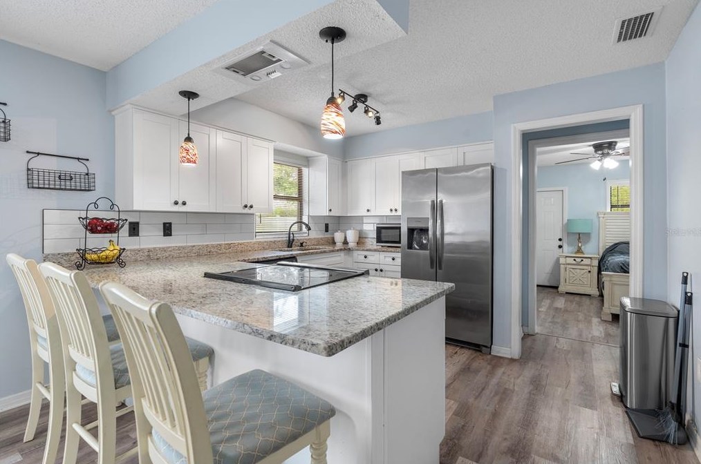 6610 Papa Guy Ln, Plant City FL  33565-7307 exterior