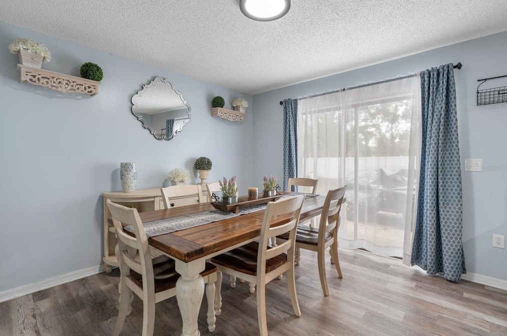 6610 Papa Guy Ln, Plant City FL  33565-7307 exterior