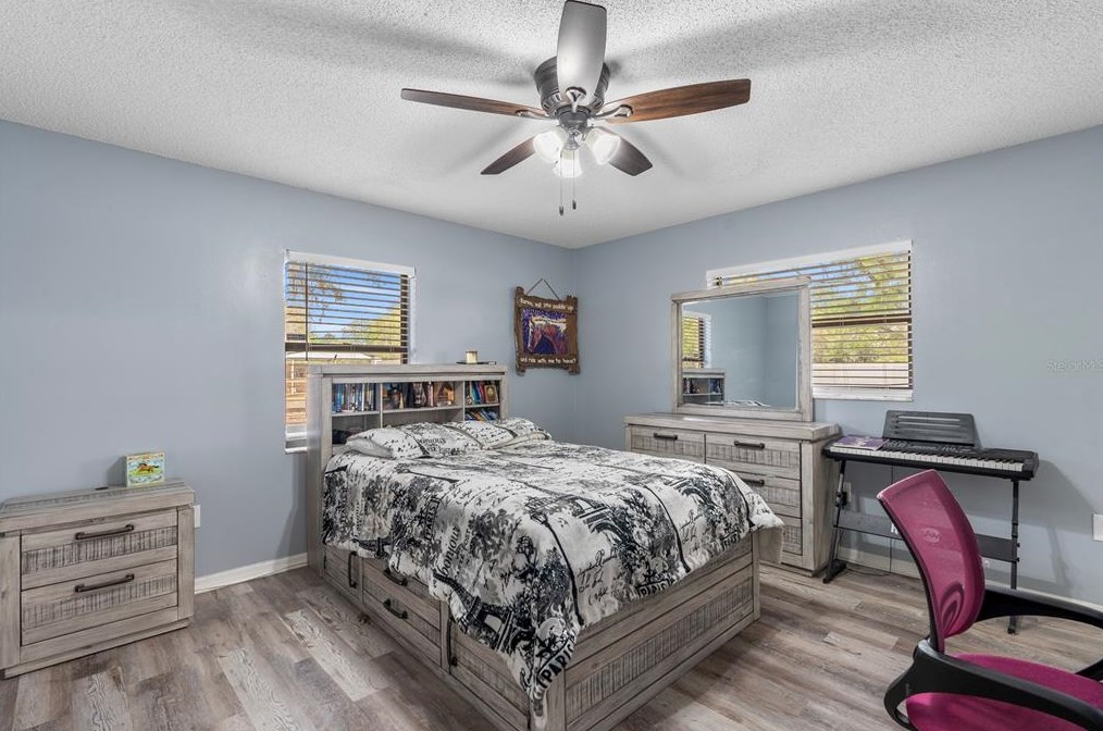 6610 Papa Guy Ln, Plant City FL  33565-7307 exterior