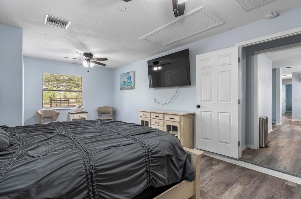 6610 Papa Guy Ln, Plant City FL  33565-7307 exterior