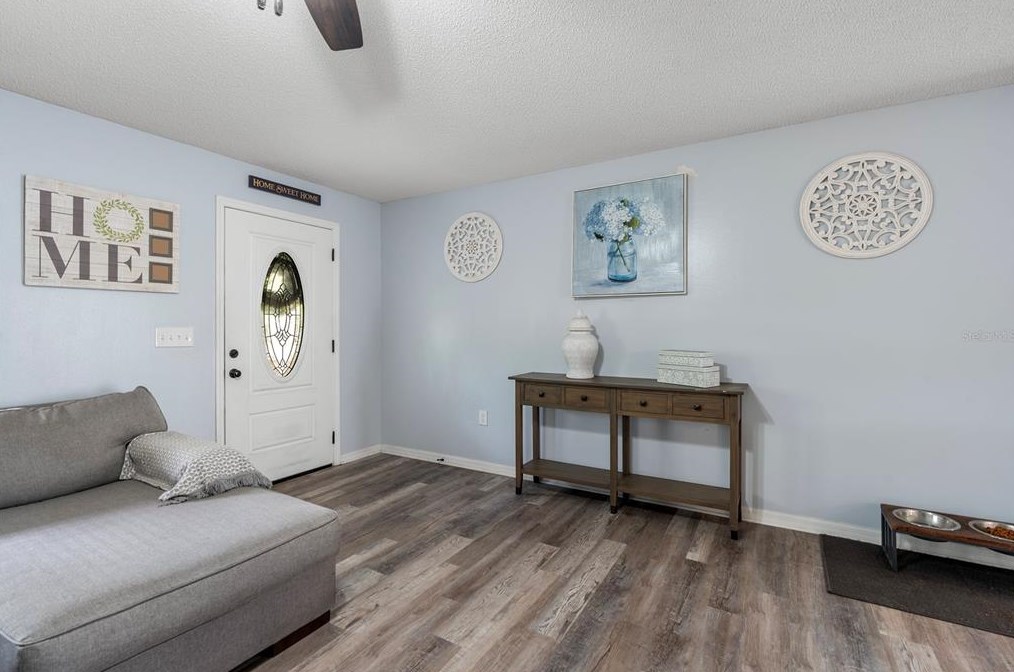 6610 Papa Guy Ln, Plant City FL  33565-7307 exterior