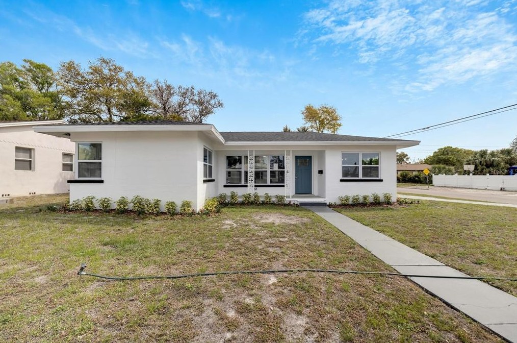 238 Madison St, Saint Petersburg, FL 33711-1251