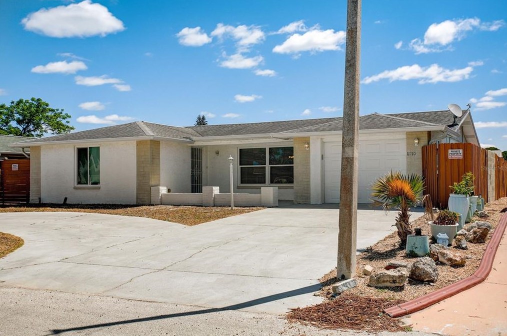 11210 Kapok Ave, Port Richey, FL 34668