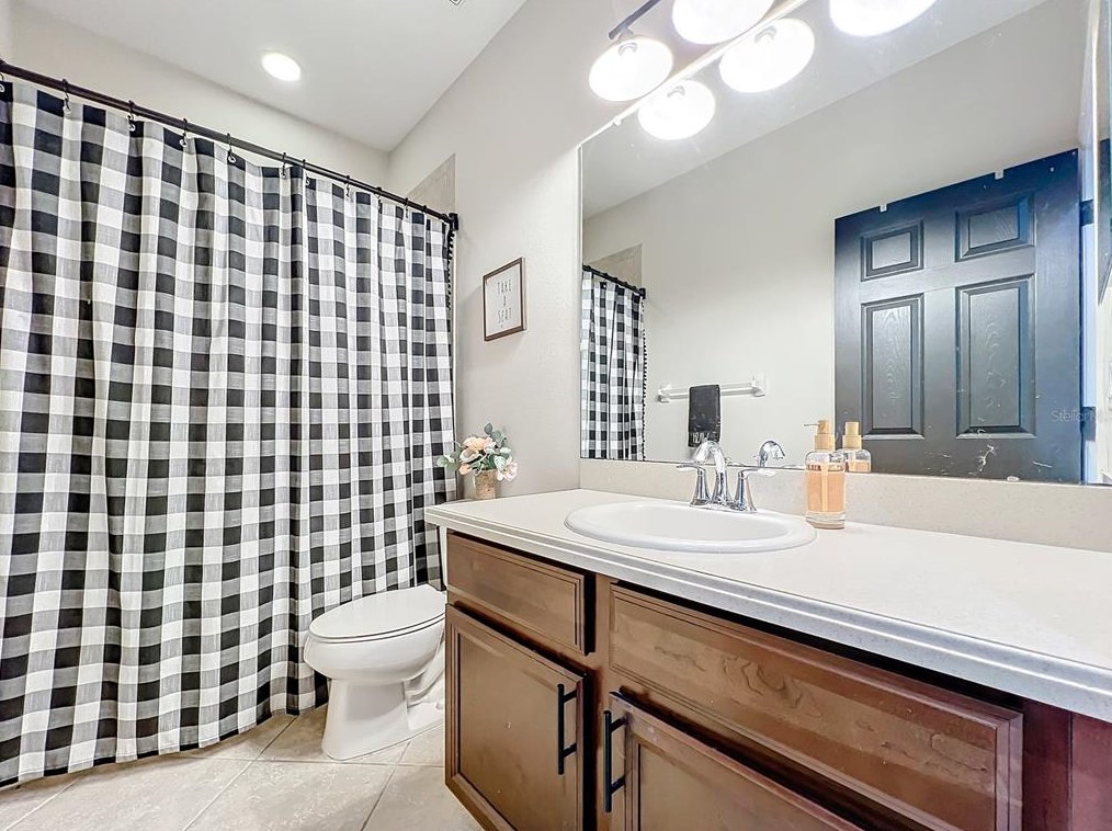 11221 Winthrop Lake Dr, Riverview FL  33578-4676 exterior