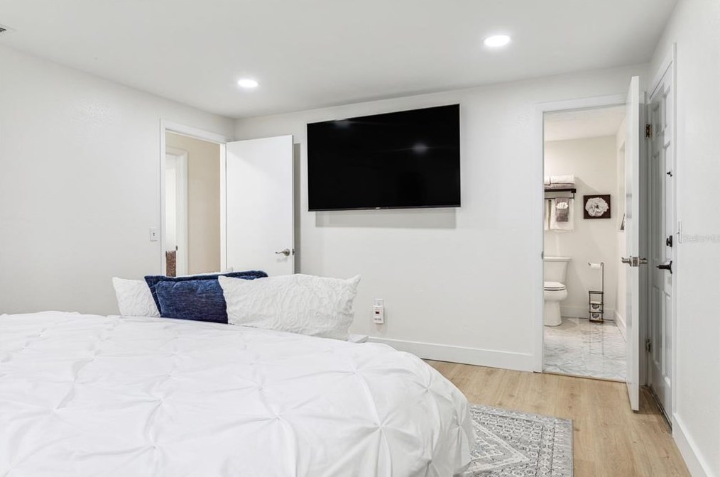 37235 Temple Ave, Zephyrhills FL  33541-4212 exterior