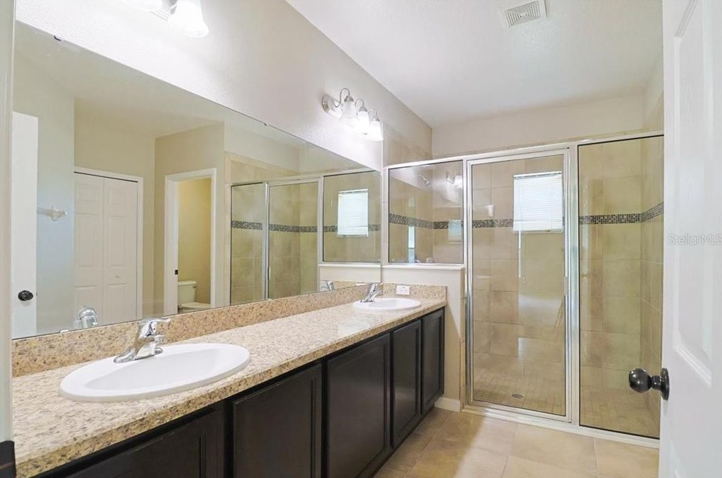 4002 Marina Isle Dr, Kissimmee FL 34746-1834 exterior