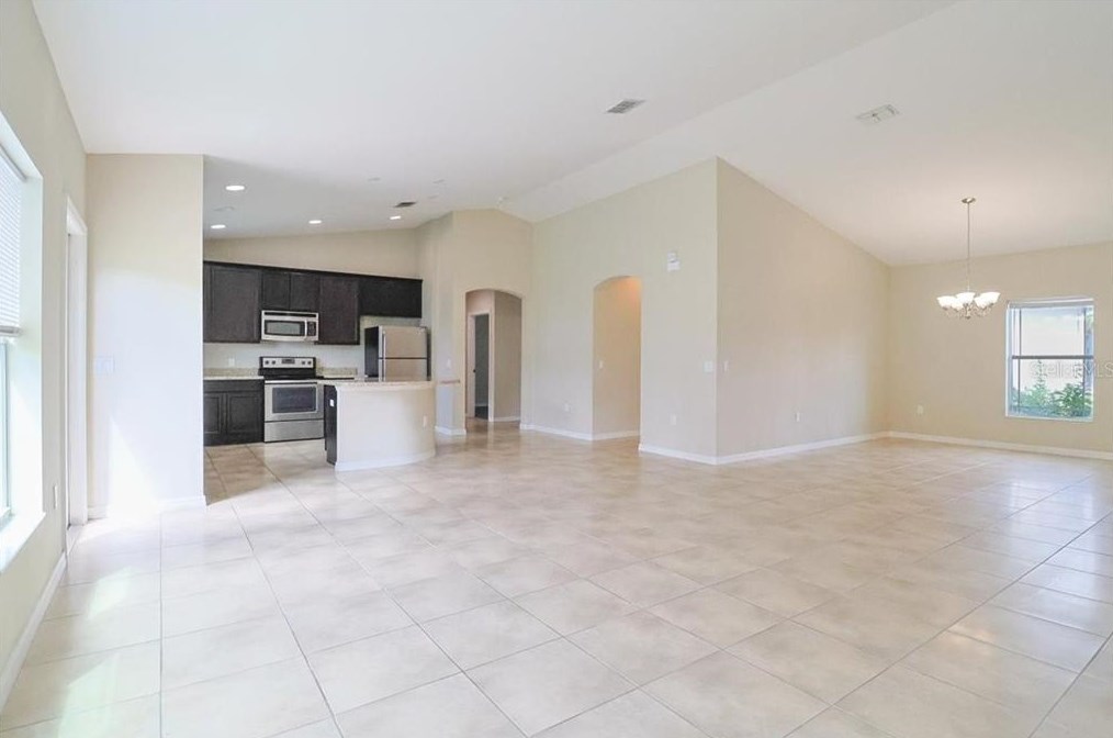 4002 Marina Isle Dr, Kissimmee FL 34746-1834 exterior