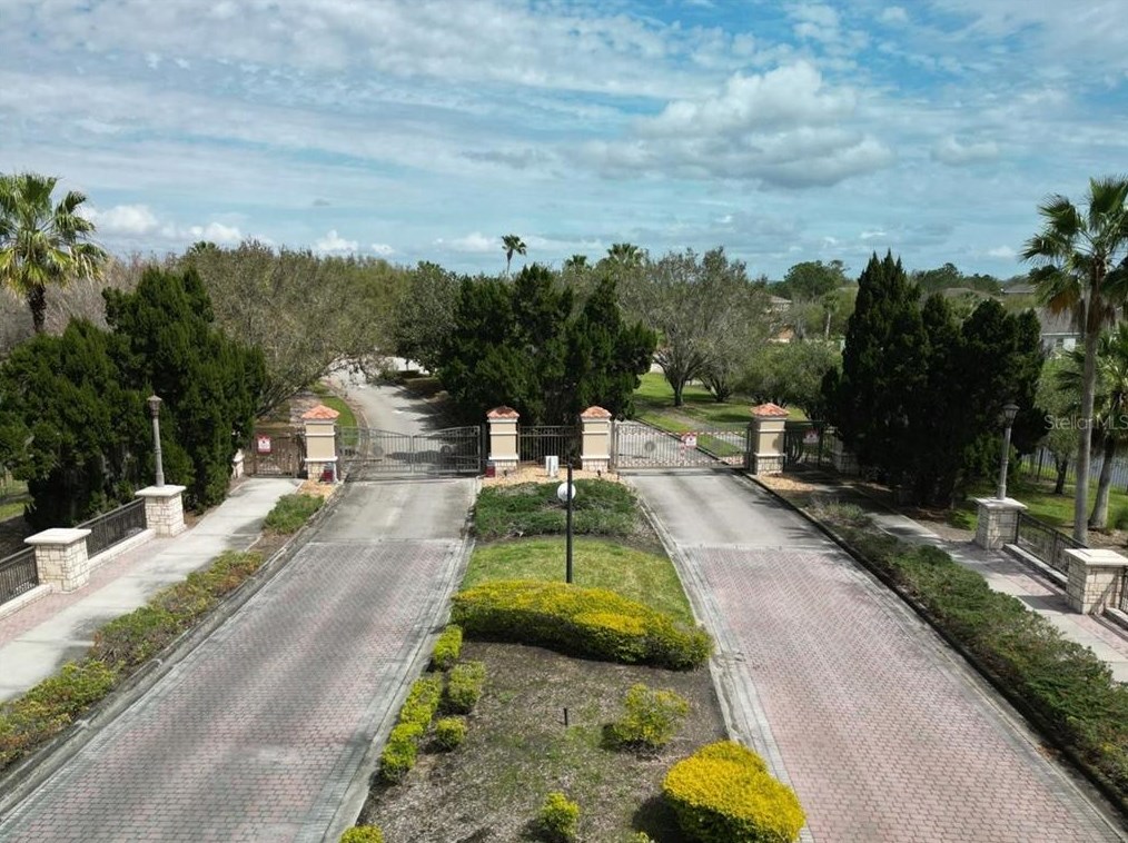 4002 Marina Isle Dr, Kissimmee FL 34746-1834 exterior