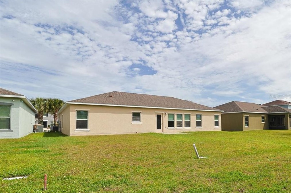 4002 Marina Isle Dr, Kissimmee FL 34746-1834 exterior