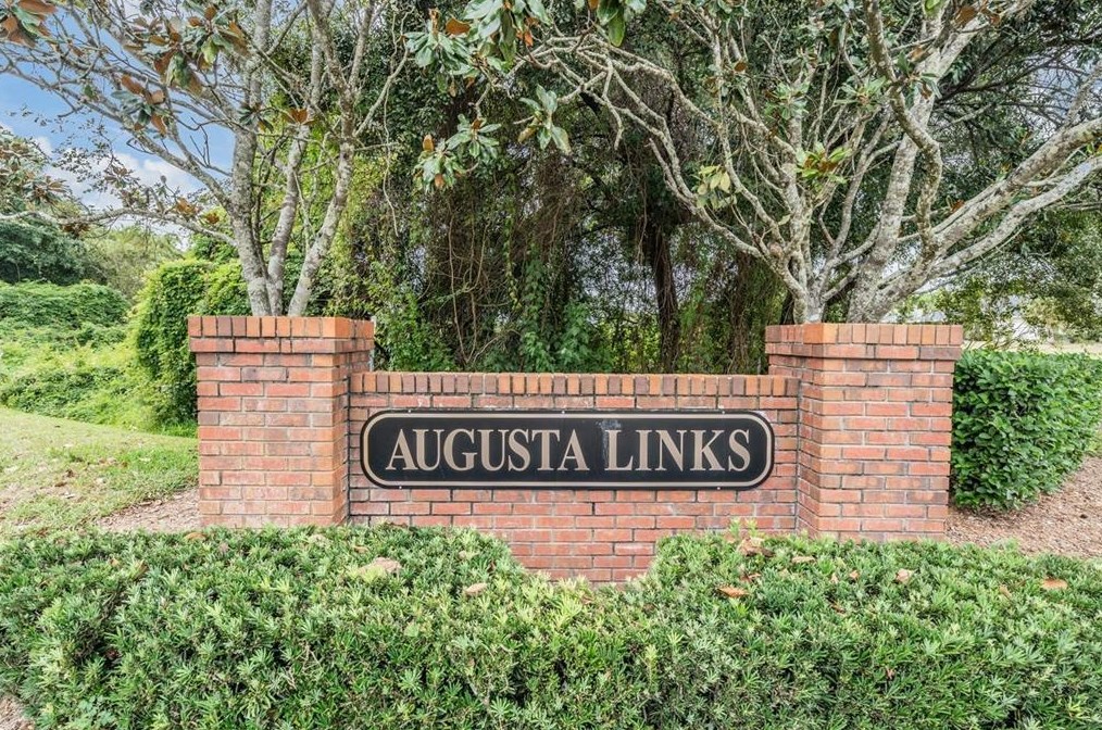 34746 Double Eagle Ct, Zephyrhills, FL 33541-2679