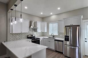 2130 W Pine St - Photo 6