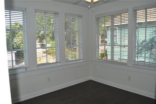 1305 S Albany Ave - Photo 6