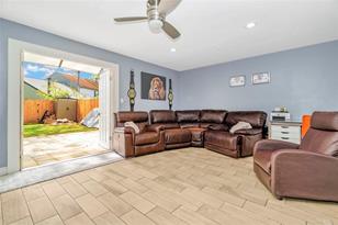 933 Coachlight Ln - Photo 12