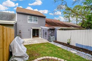 933 Coachlight Ln - Photo 14