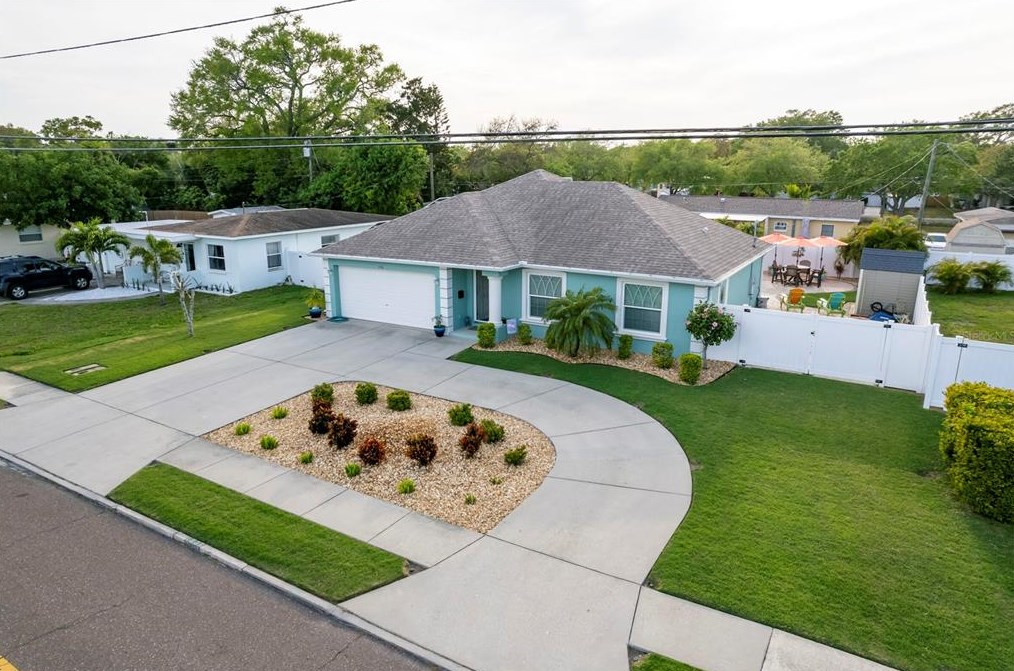 1336 74th St, Saint Petersburg FL  33710-4529 exterior