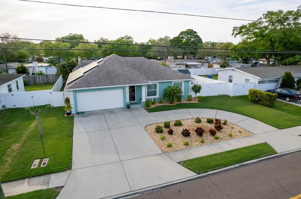 1336 74th St, Saint Petersburg FL  33710-4529 exterior