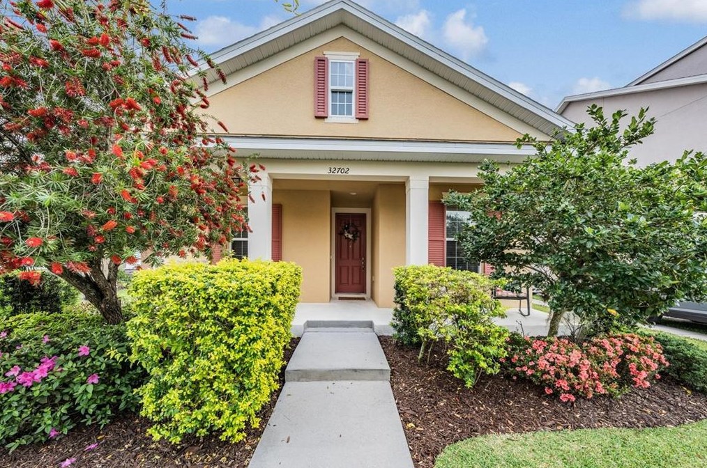 32702 Harmony Oaks Dr, Zephyrhills, FL 33545