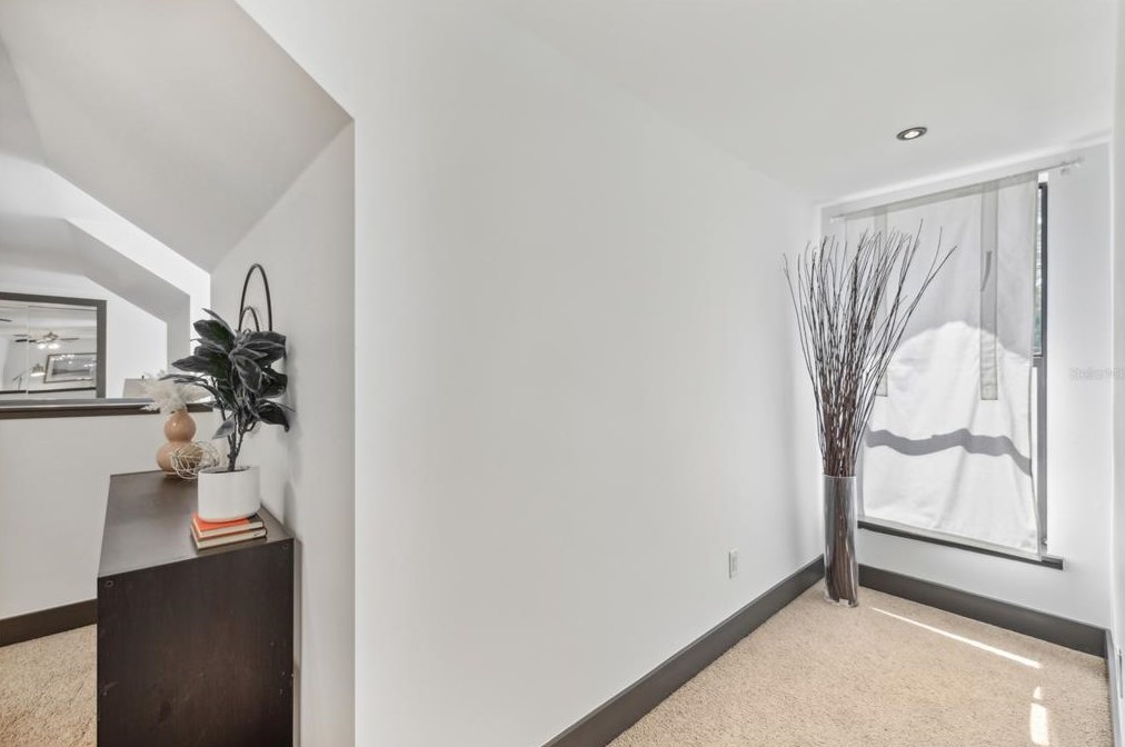 409 4 Ave, Largo FL 33770-1548 exterior