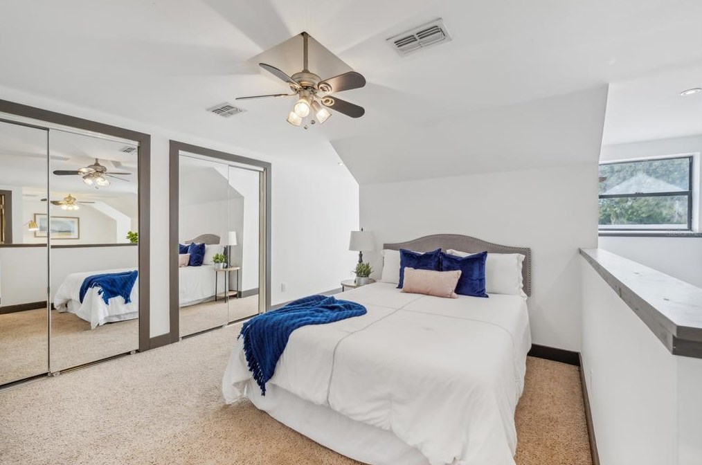 409 4 Ave, Largo FL 33770-1548 exterior