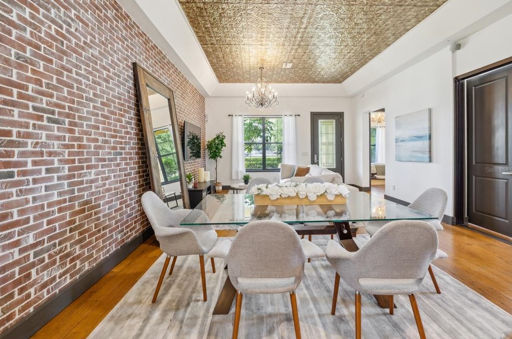 409 4 Ave, Largo FL 33770-1548 exterior