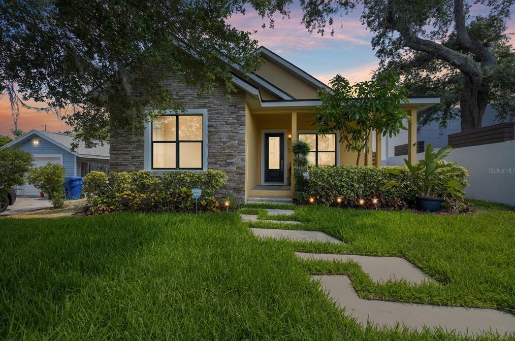 409 4 Ave, Largo FL 33770-1548 exterior