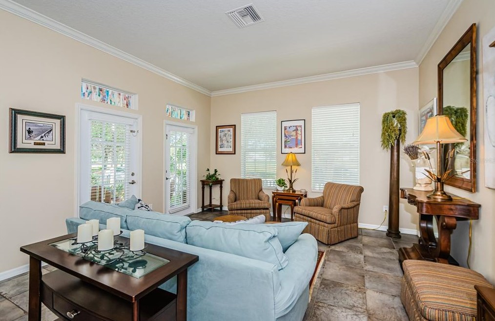 11327 Emerson Lake Dr, Riverview FL  33578-4282 exterior