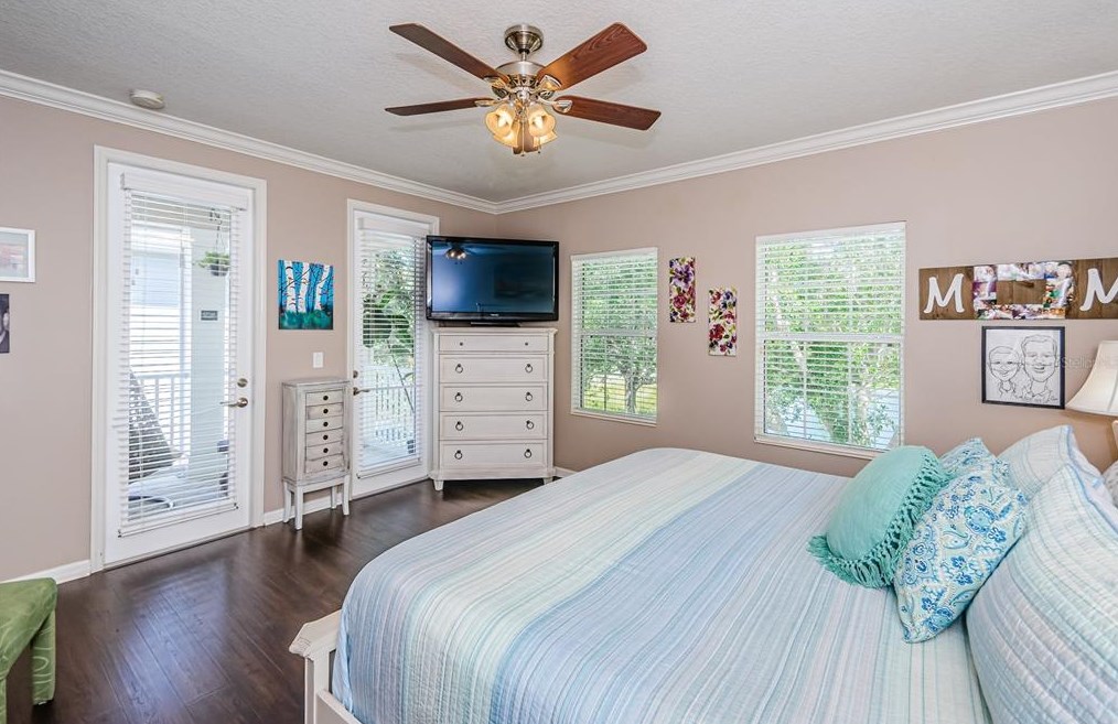 11327 Emerson Lake Dr, Riverview FL  33578-4282 exterior